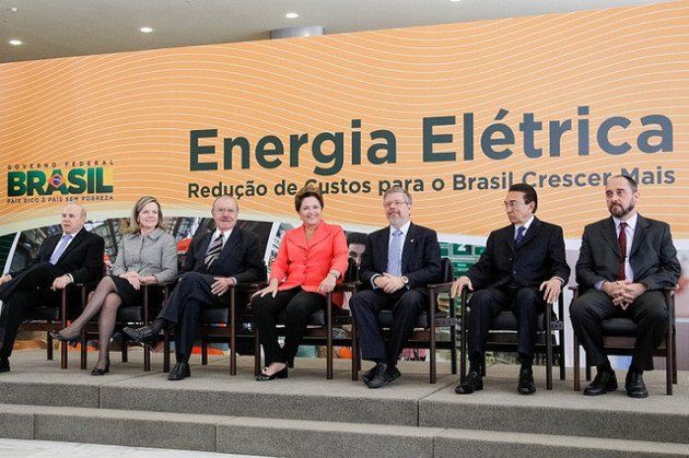 Dilma: péssima gestão do setor elétrico